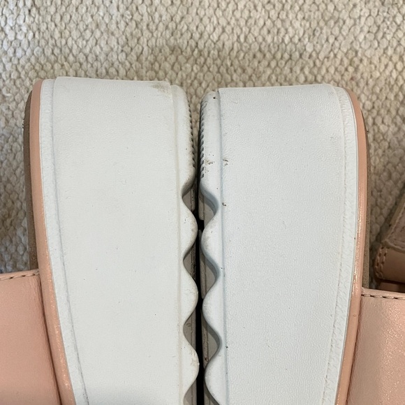 Clarks Women's size 6 1/2 dusty rose Blush Sandals with Velcro at ankle - Picture 15 of 16